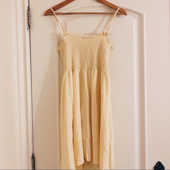 Brandy Melville Dresses & Skirts - Brandy Melville Flowy Dress